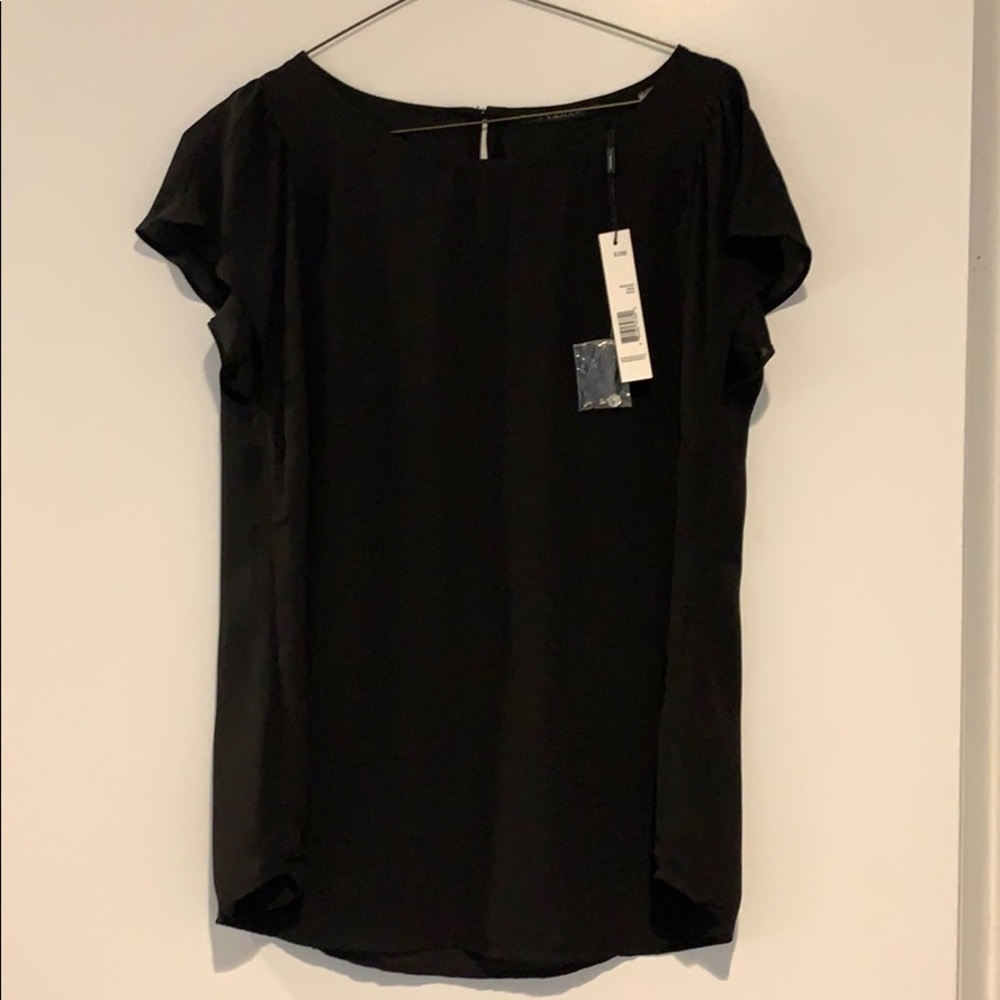 NWT T tahari shirt